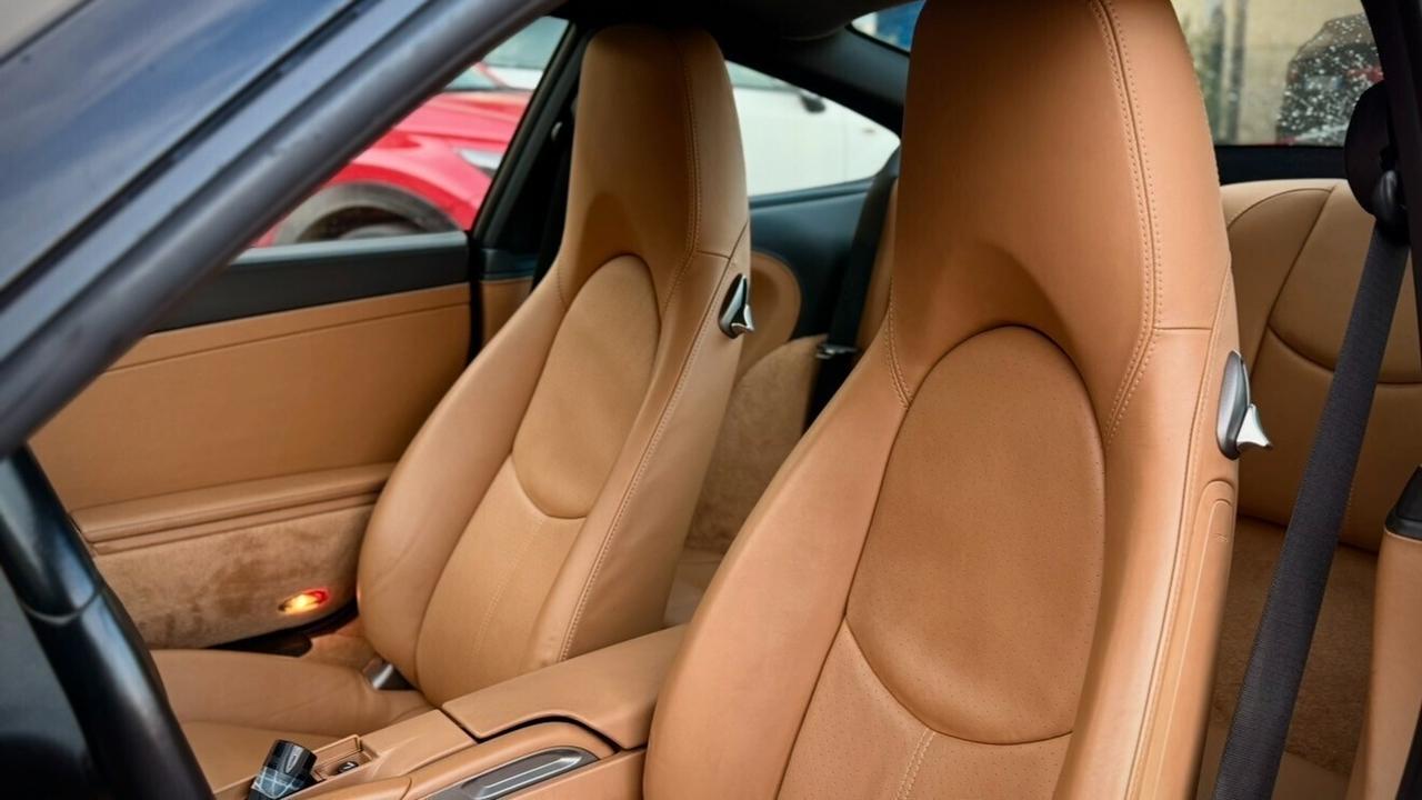 Porsche 911 997 Carrera 4S Coupé Mk.2