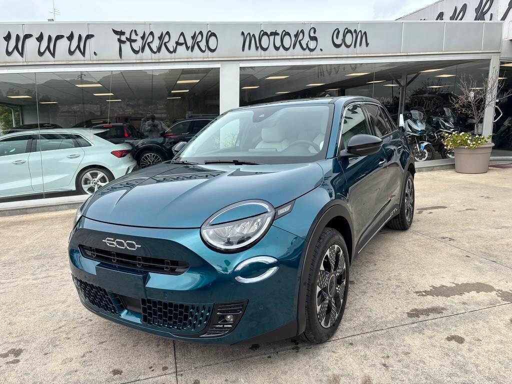 Fiat 600 Hybrid La Prima 2025/ KM 0 IVA ESPOSTA Tua a soli 269 Euro al mese