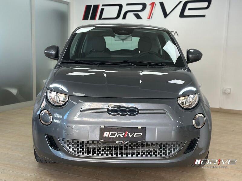FIAT 500 500e Berlina 42 kWh
