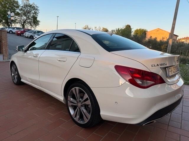 Mercedes-benz CLA 180 d Automatic Premium