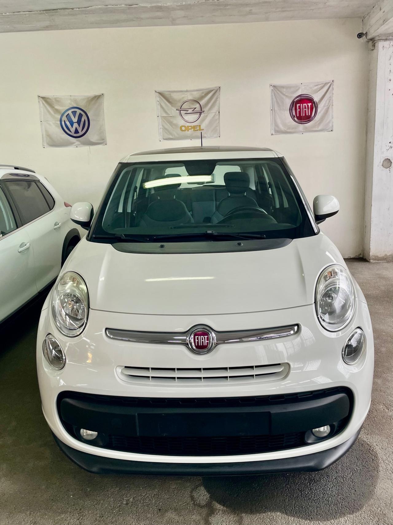 Fiat 500L 1.6 Multijet 105 CV Lounge tetto nav sensori ecc dal nord