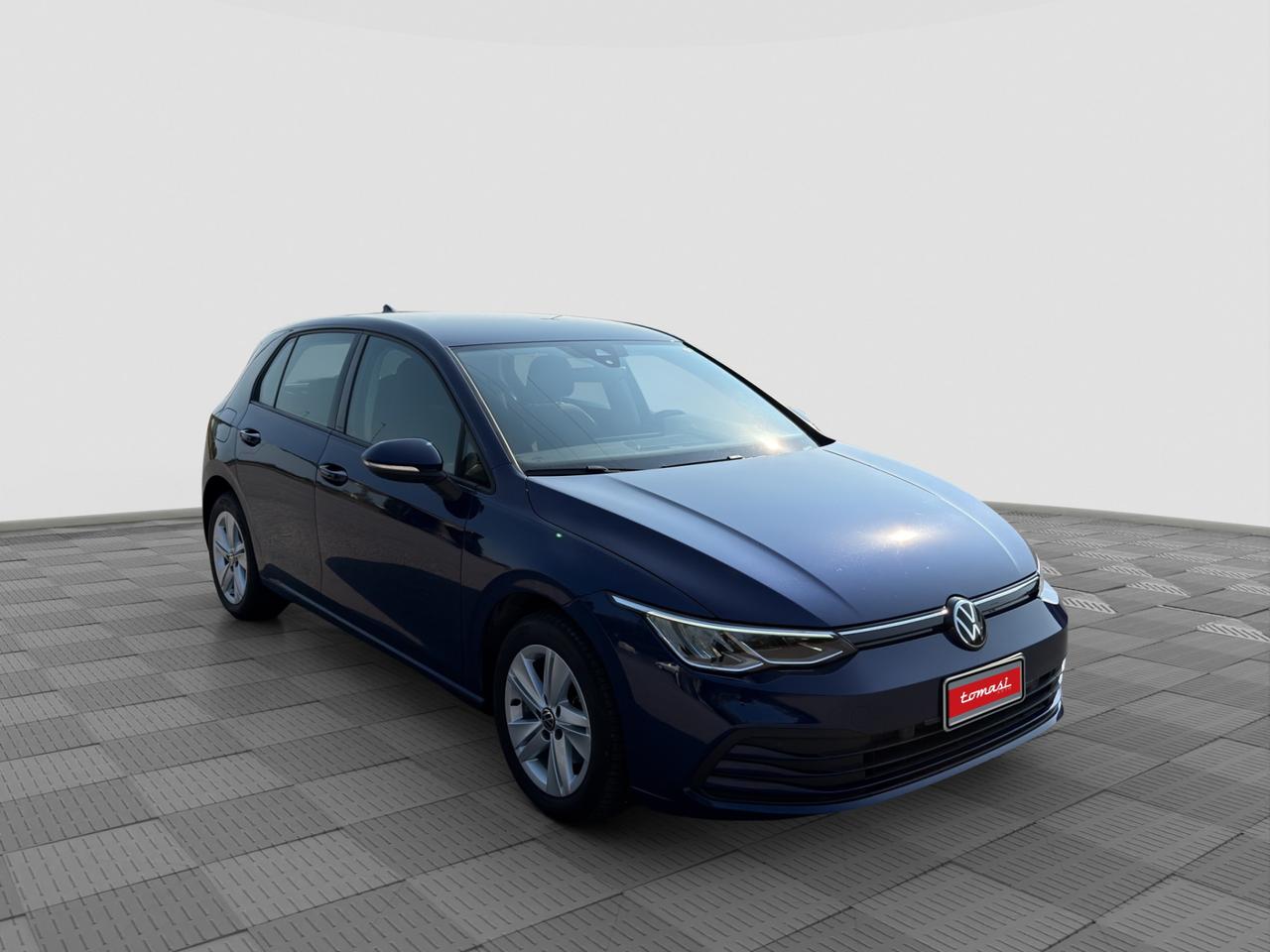 VOLKSWAGEN Golf 8ª serie Golf 1.0 eTSI EVO DSG Life
