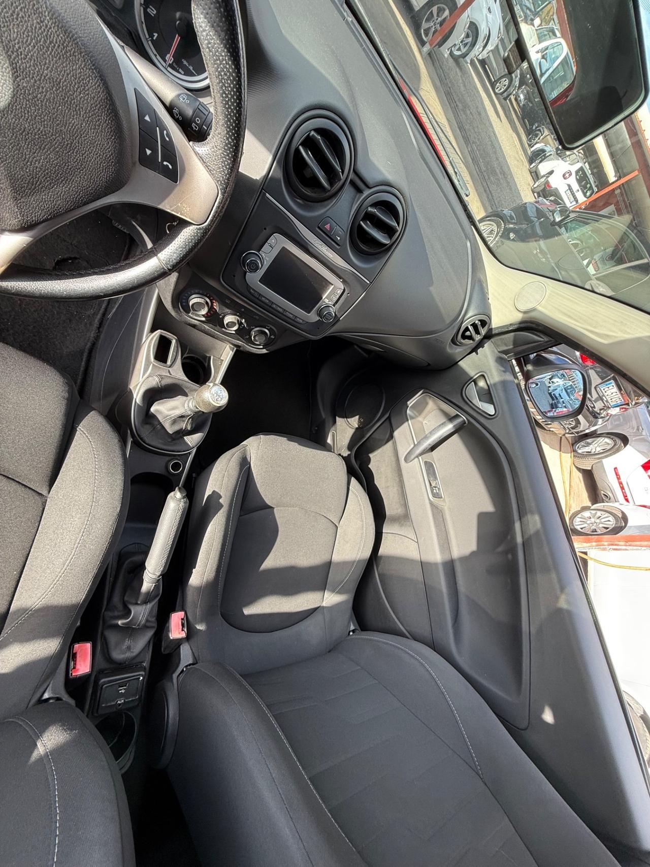 MiTo 1.4 70CV(( GPL ))/Distinctive/Sport Pack/rate/permute