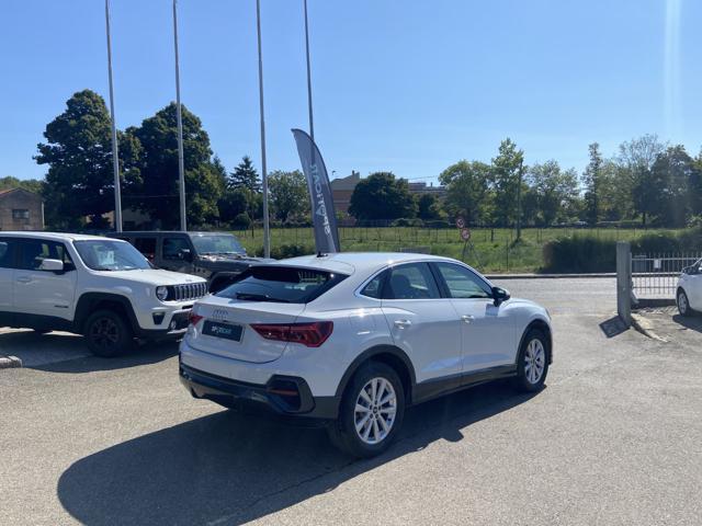 AUDI Q3 *PROMO* SPB 35 TDI S tronic Business Plus