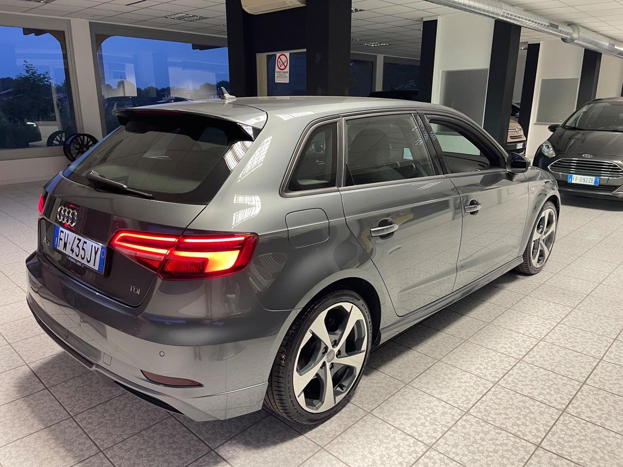 Audi A3 1.6 TDI 116 CV S tronic S-Line