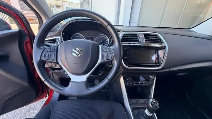 Suzuki S-Cross 1.4 Hybrid Cool
