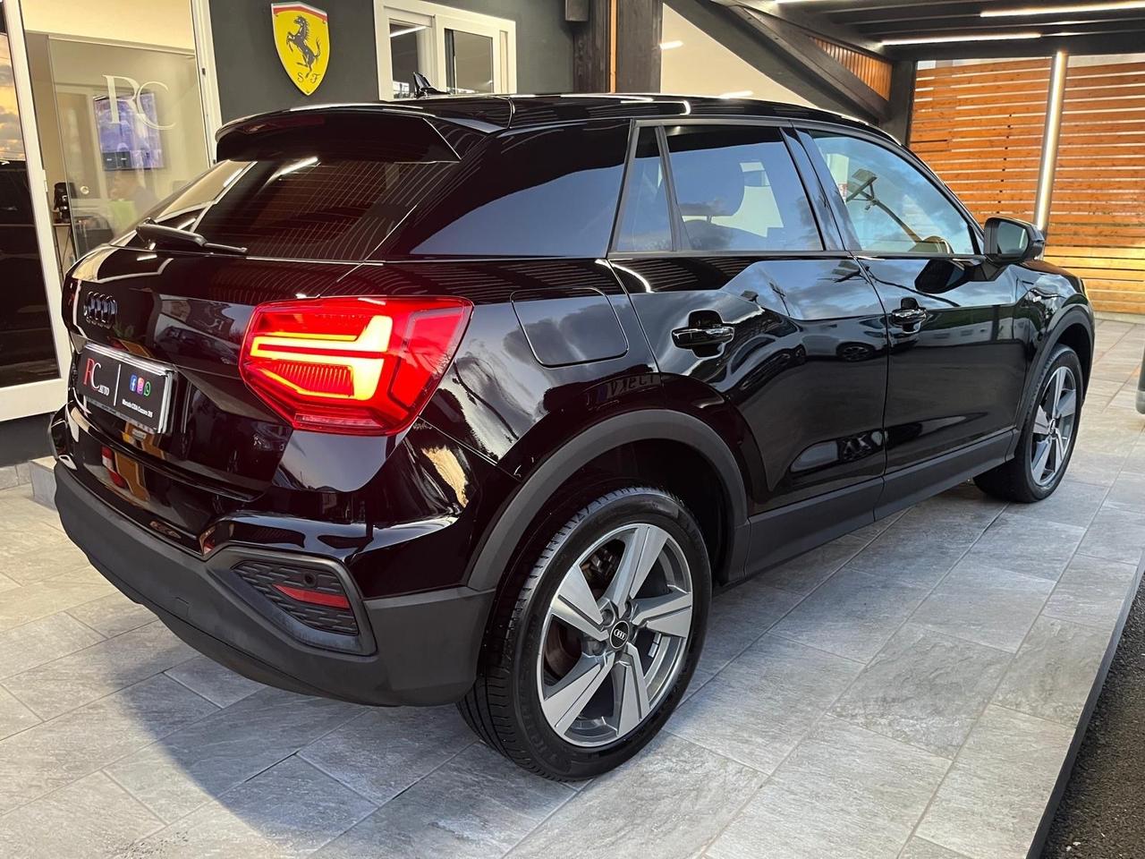 Audi Q2 30 TDI S line Edition TOTAL Black