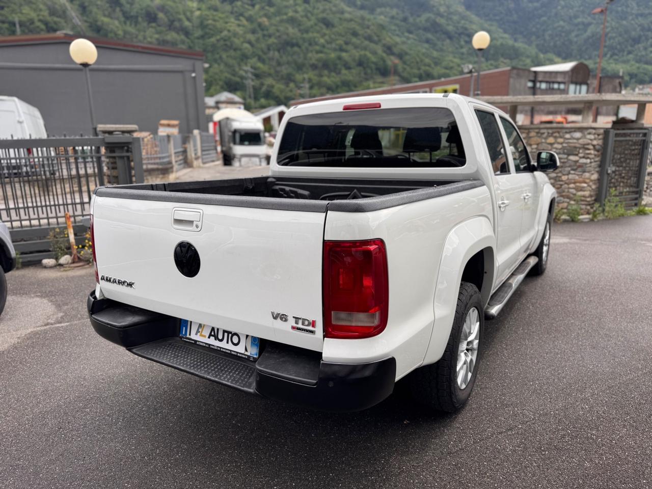 Volkswagen Amarok 3.0 V6 TDI 4MOTION BMT - PREZZO FINITO - NO IVA permanente aut. DC Comfortline