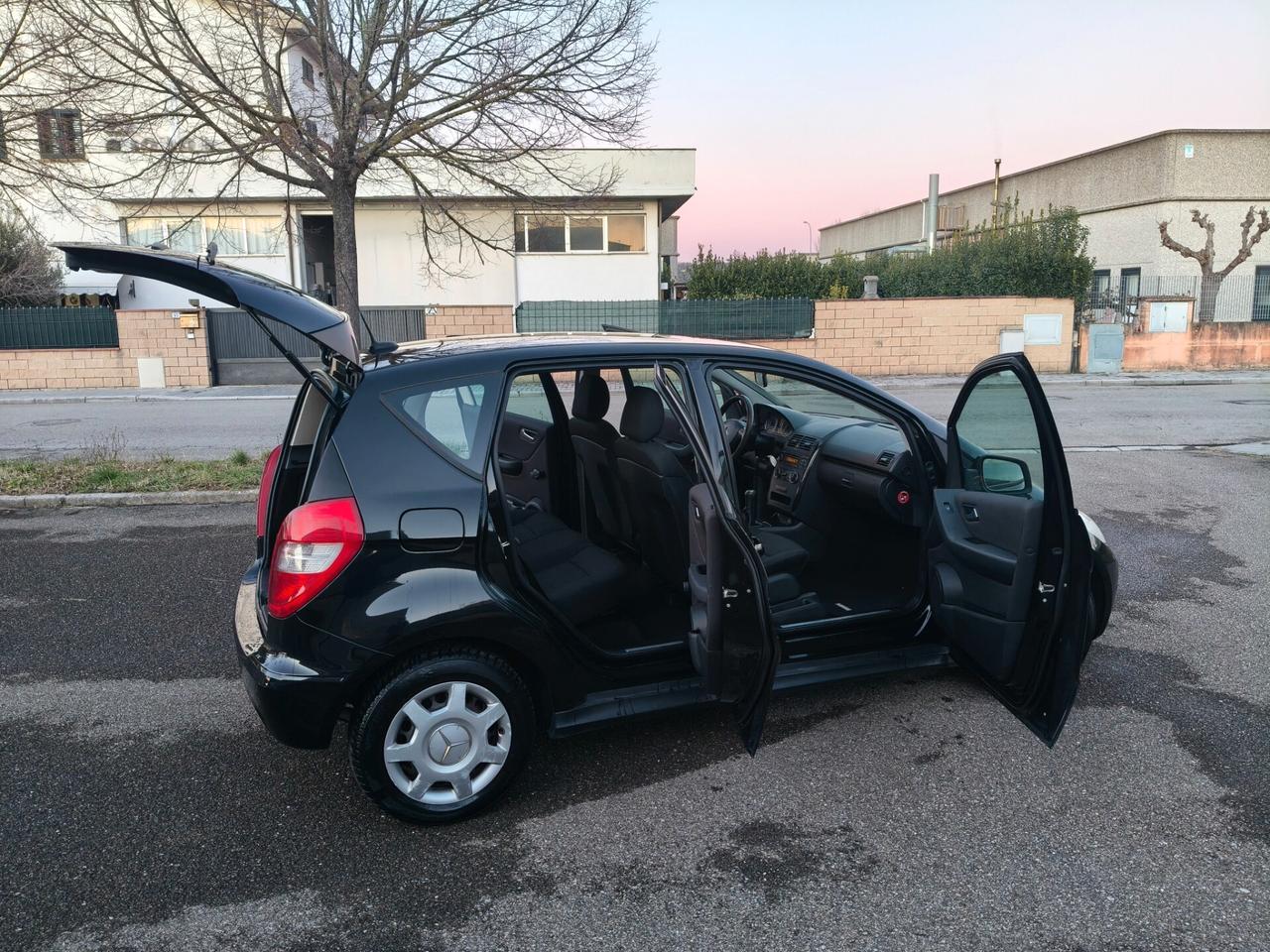 Mercedes A 160 del 2011 SOLAMENTE 139.000 KM