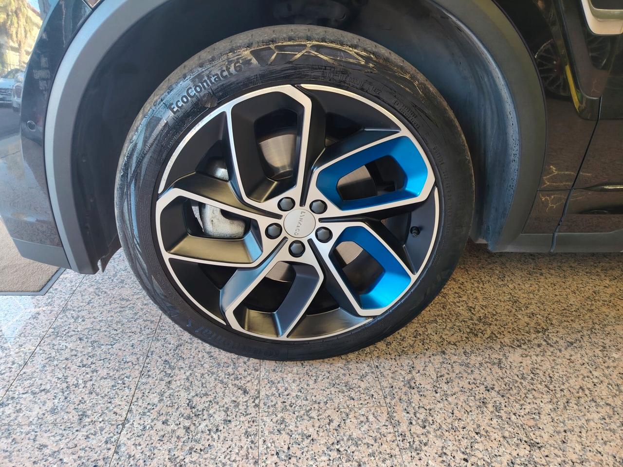 Lynk&co 01 PHEV