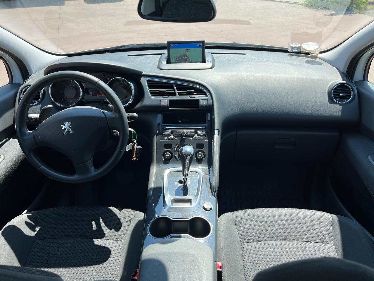 Peugeot 3008 1.6 HDi 115CV Allure