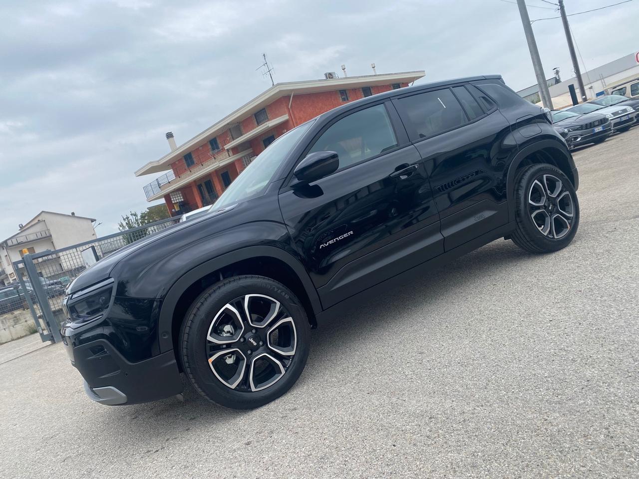 Jeep Avenger 1.2 Turbo 100 CV Summit
