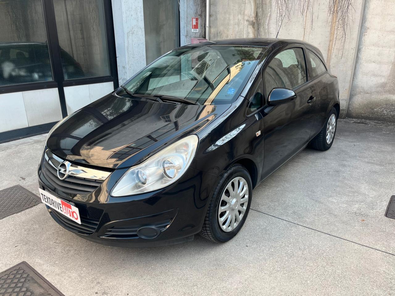 Opel Corsa 1.2 75CV 3 porte GPL-TECH Club