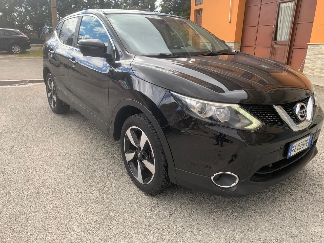 Nissan Qashqai 1.5 dCi Tekna