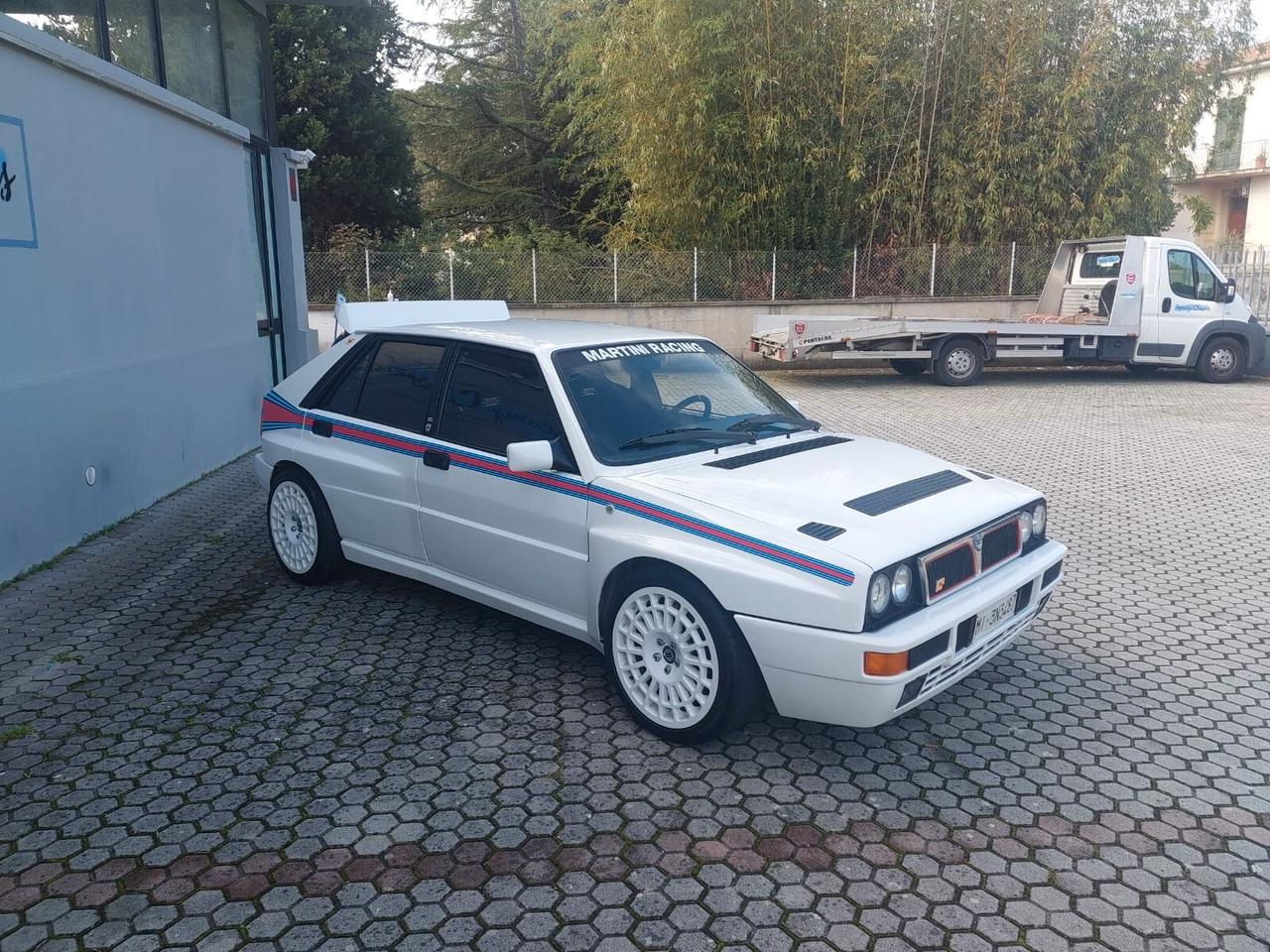 Lancia Delta 2.0i.e. turbo 16V HF integrale replica EVO Martini 5