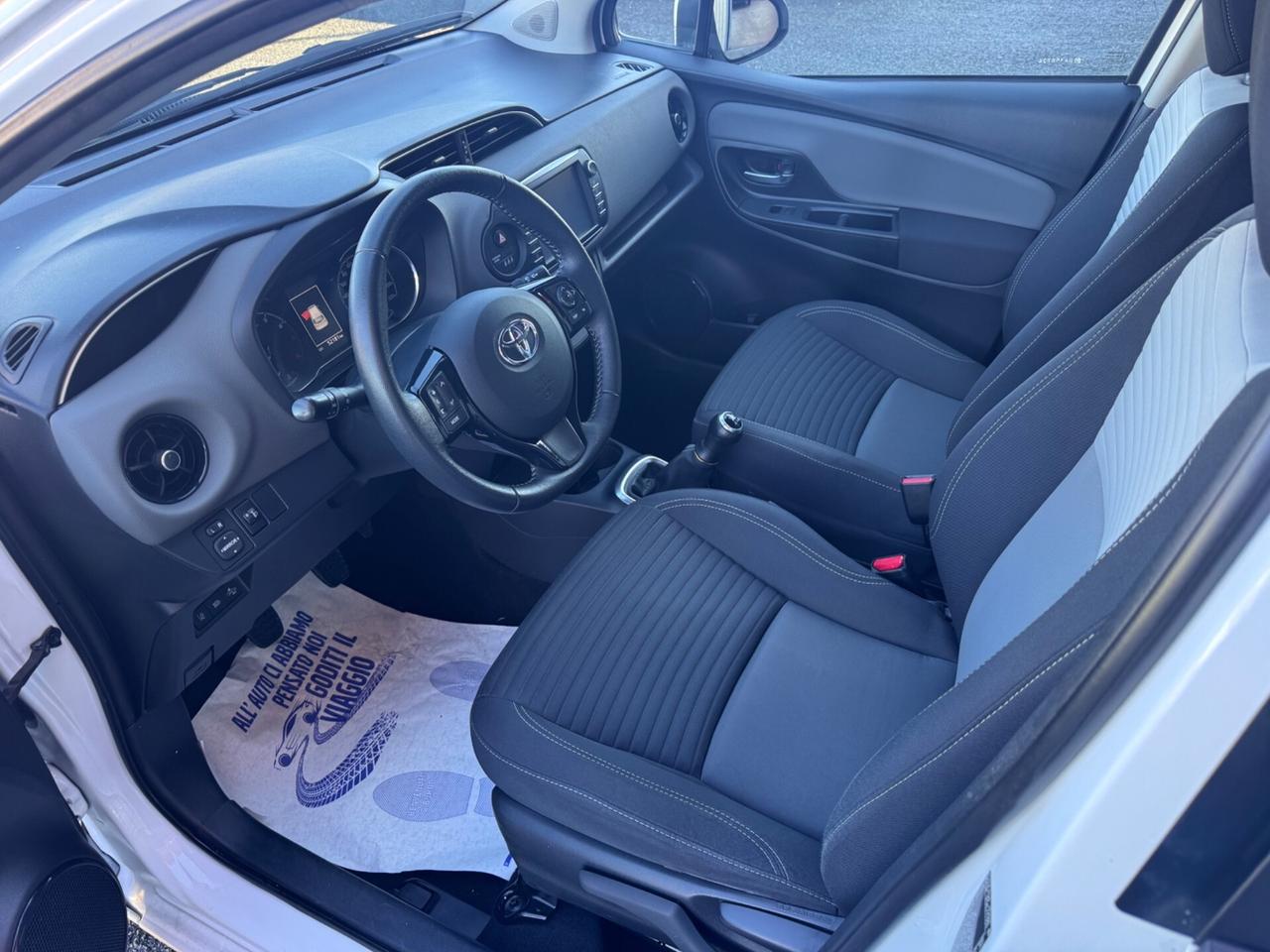 Toyota Yaris 1.0 72 CV 5 porte Active