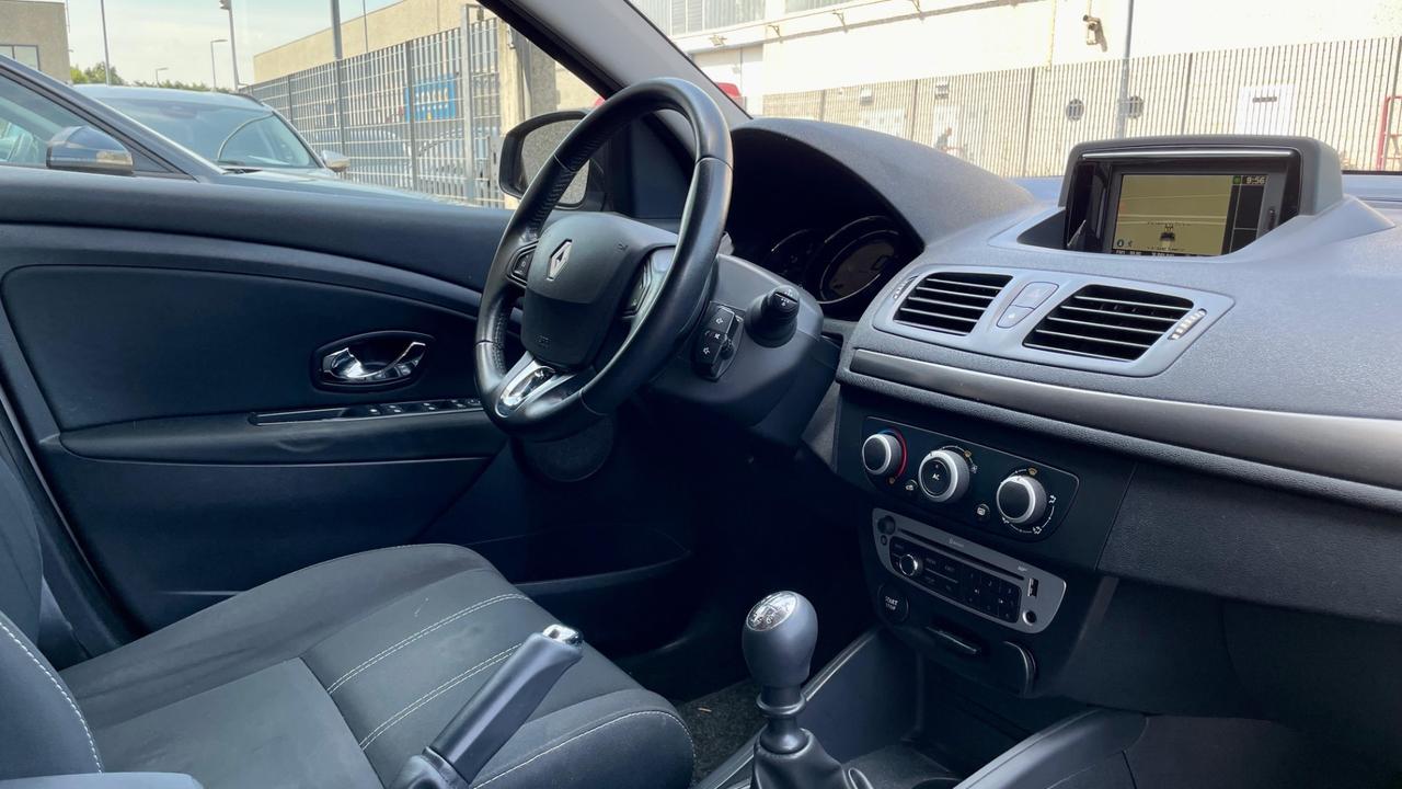 Renault Megane Mégane 1.5 dCi 110CV EDC SporTour Limited LED