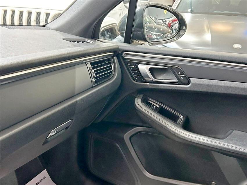 Porsche Macan 2.0