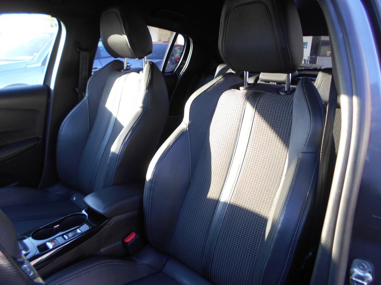 Peugeot 208 PureTech 130 Stop&Start EAT8 5 porte GT