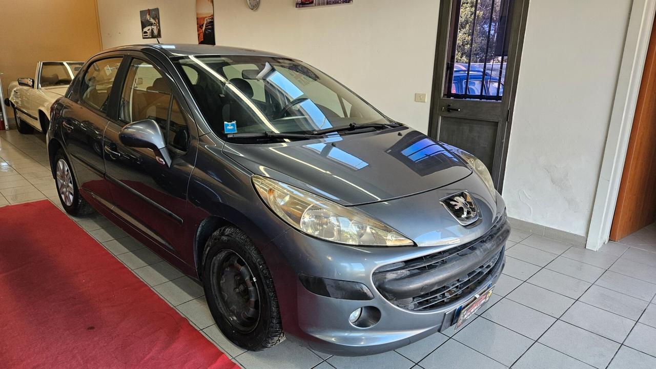 Peugeot 207 1.4 8V 75CV 5p. X Line ECO GPL