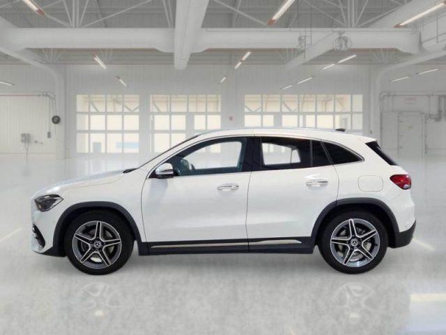 MERCEDES-BENZ GLA 220 d Automatic 4Matic Premium