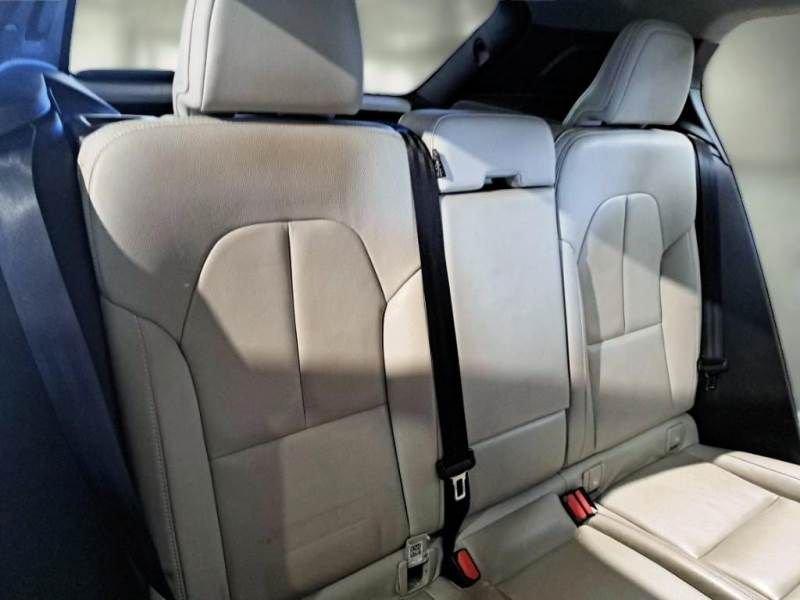 Volvo XC40 Recharge T4 129+82 CV Recharge Plug-in Hybrid Inscription Expression