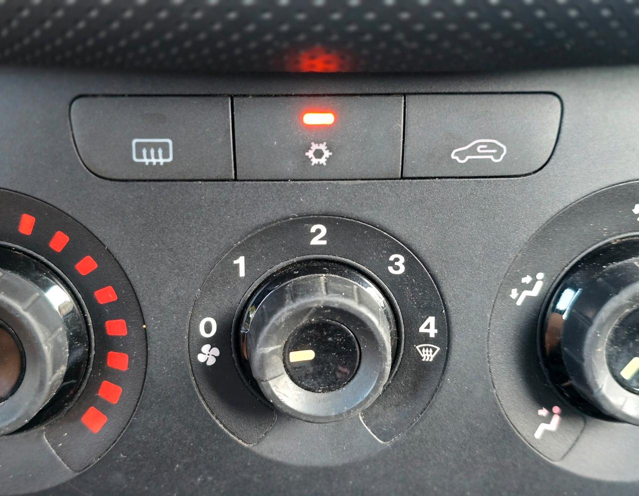 FIAT PUNTO EVO DYNAMIC 1.3 M-JET 2011 PERFETTA