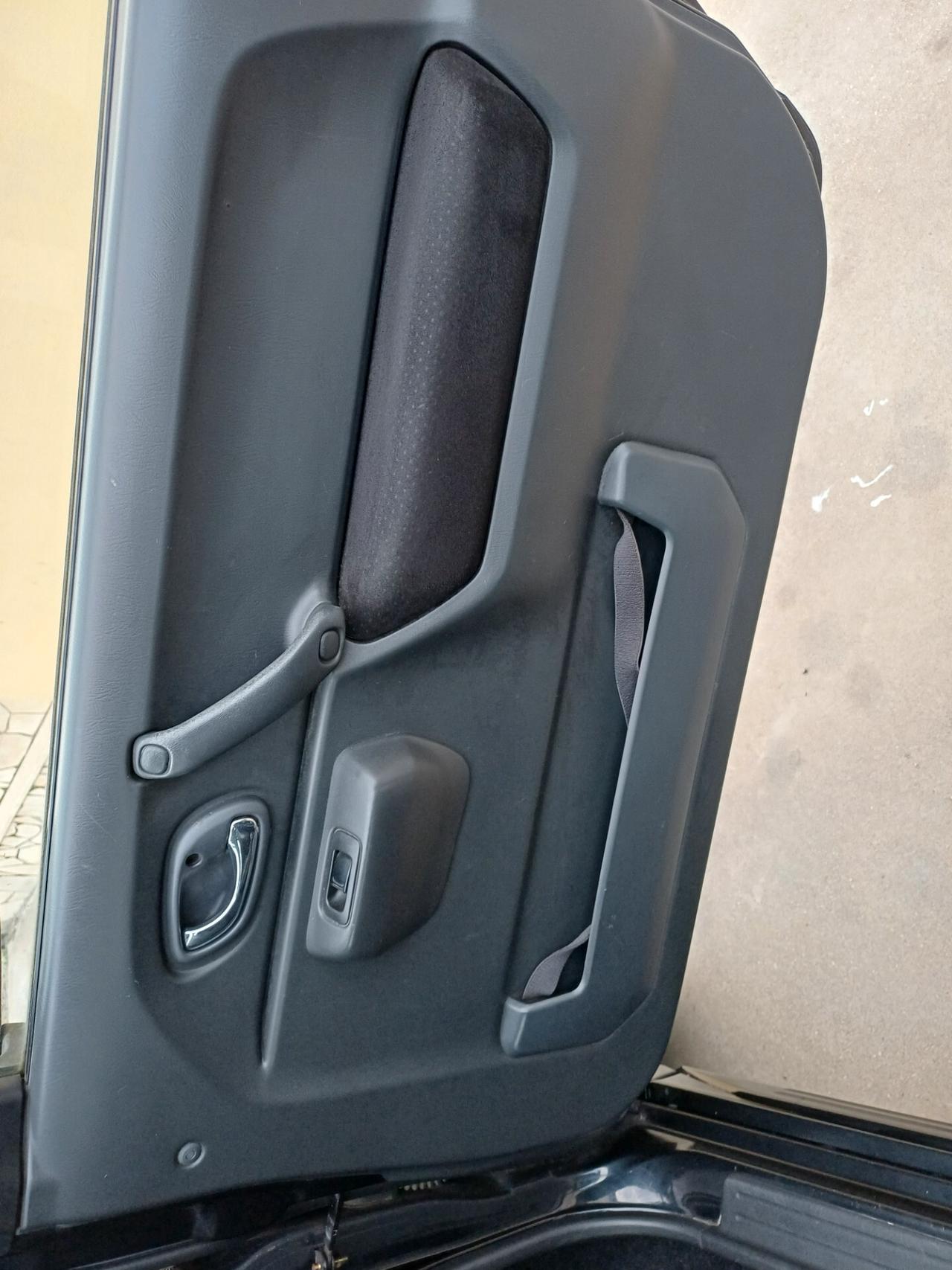 Suzuki Jimny 1.3i 16V cat 4WD JLX