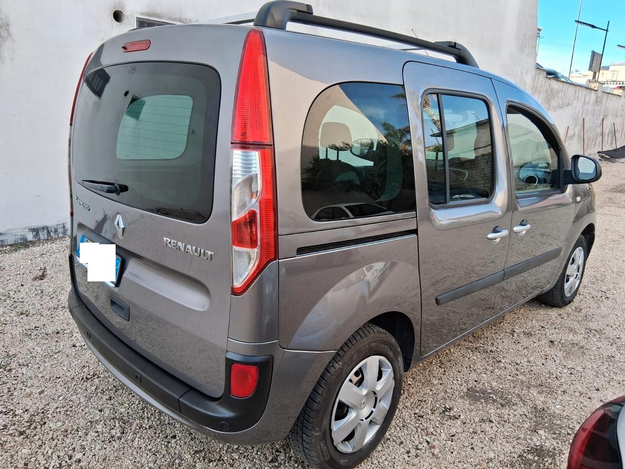 Renault Kangoo 1.5 dCi 90CV 5 porte Stop & Start Live-2014