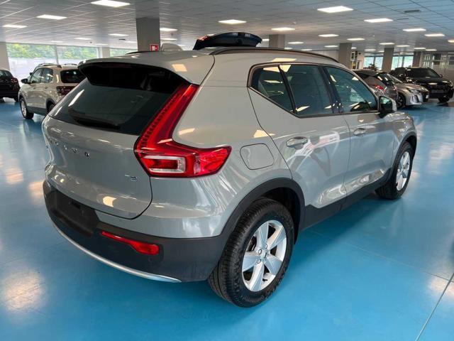 VOLVO XC40 T2 automatico Essential - ANCHE NERA!