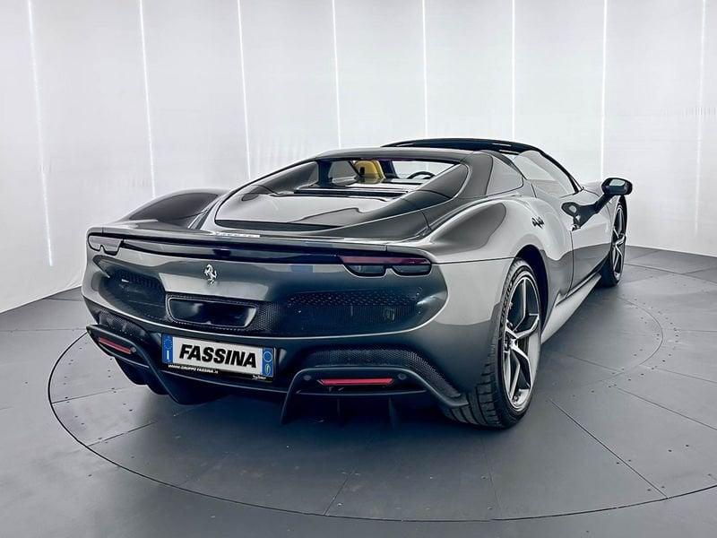 Ferrari 296 GTS 3.0 Hybrid DCT GTS