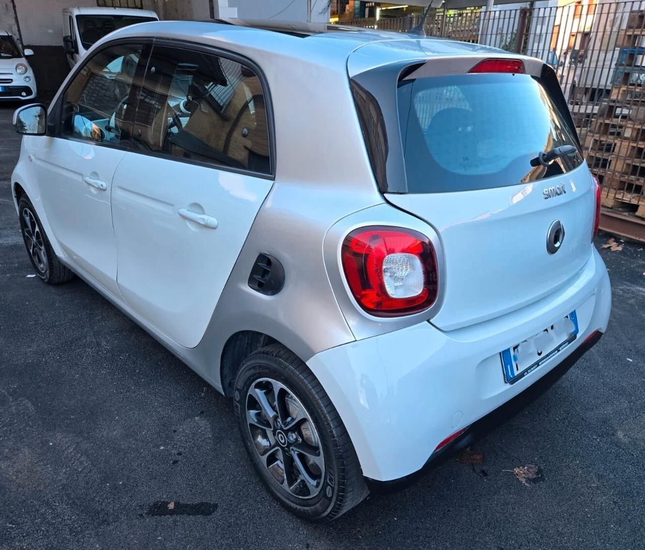 Smart ForFour 70 1.0 Passion