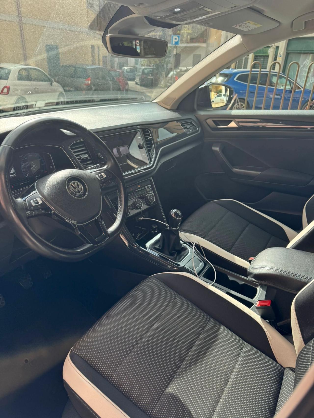 Volkswagen T-Roc 1.6 TDI SCR Advanced BlueMotion Technology, FULL, NO VINCOLI, BELLISSIMA