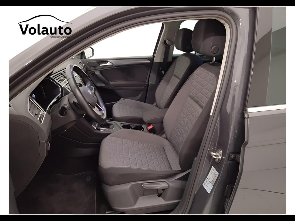 VOLKSWAGEN Tiguan II 2021 - Tiguan 1.5 tsi Life 150cv dsg