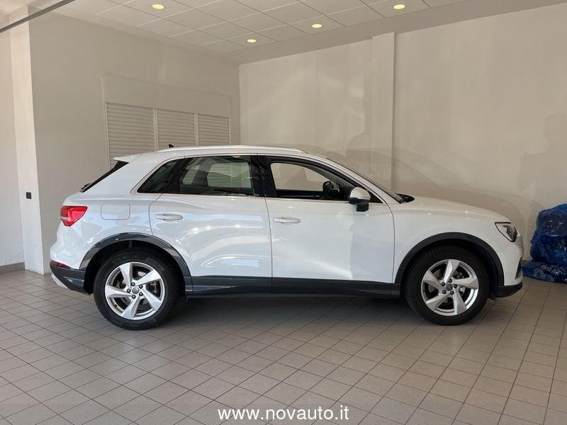Audi Q3 Q3 35 TFSI S tronic Business Advanced