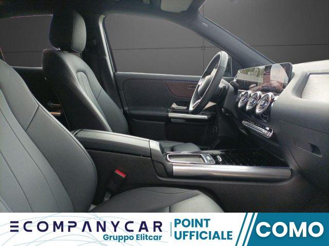 MERCEDES-BENZ GLA 180 Automatic Progressive Advanced