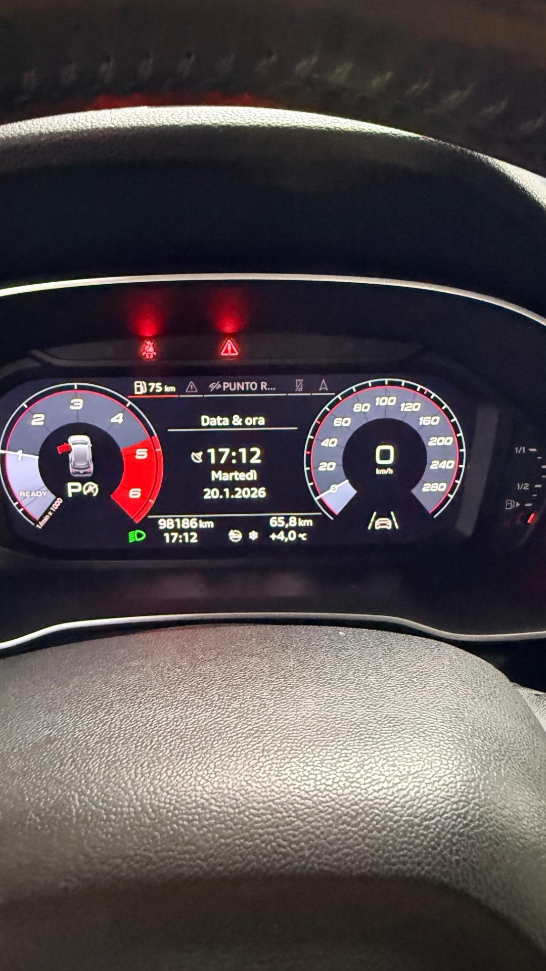 Audi Q3 35 TDI quattro Business Advanced