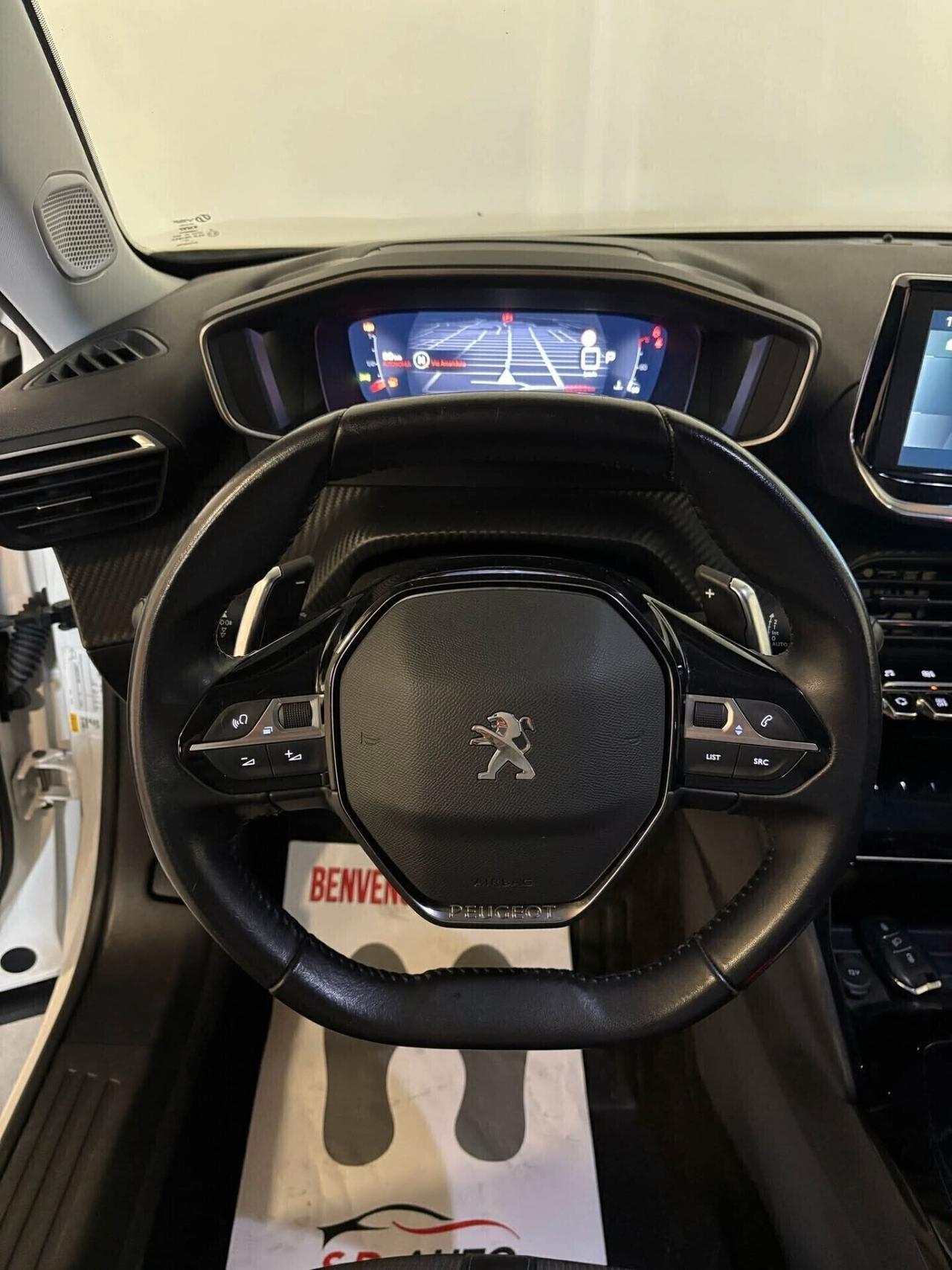 Peugeot 2008 BlueHDi 130 S&S EAT8 Allure-.