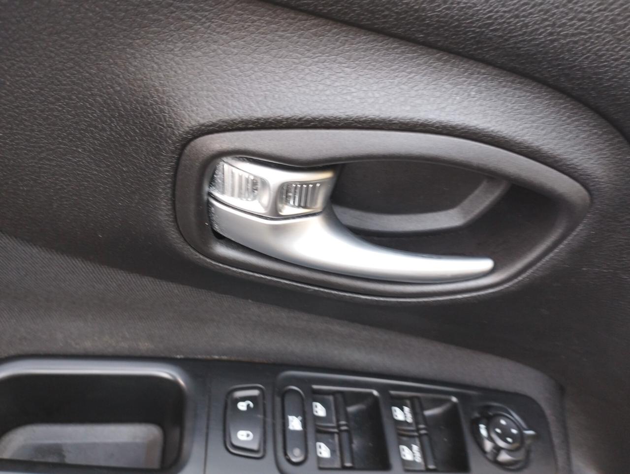 Jeep Renegade 1.6 Mjt 120 CV Longitude