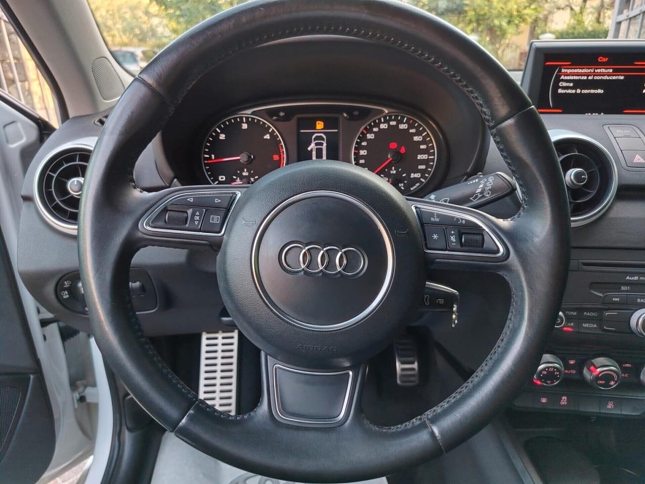 Audi A1 1.6 TDI 105 CV S line edition