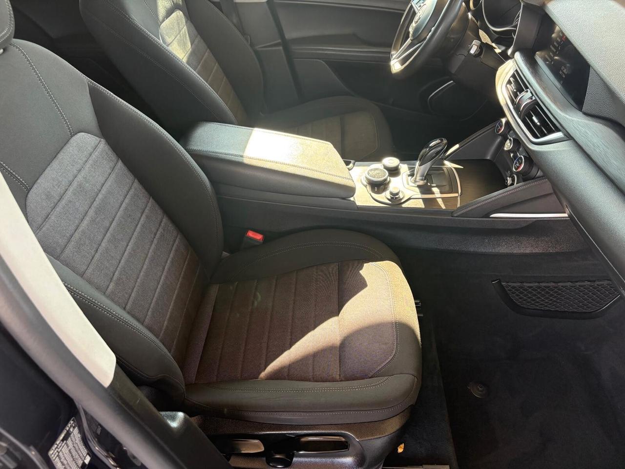 Alfa Romeo Stelvio 2.2 Turbodiesel 180 CV AT8 Q4 Executive