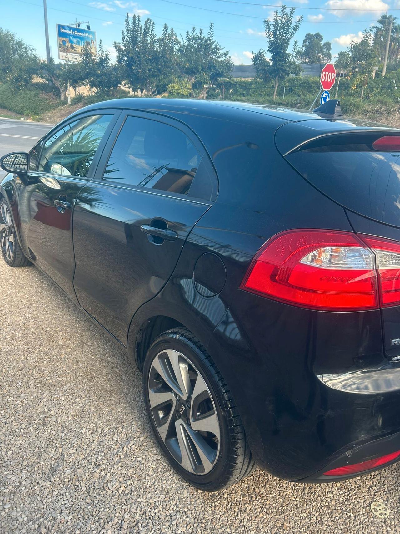 Kia Rio 1.4 CRDi 5p. Cool