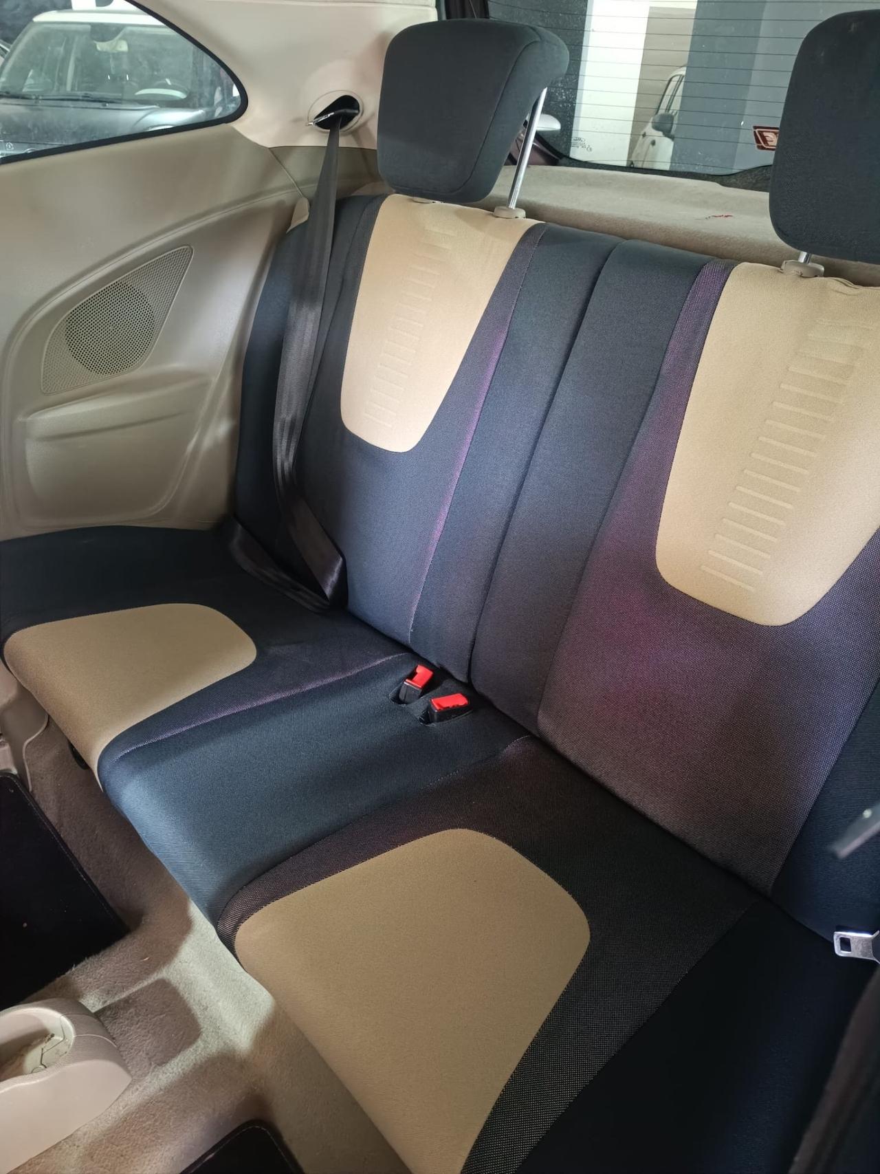 Ford Ka 1.3 TDCi 75CV Titanium