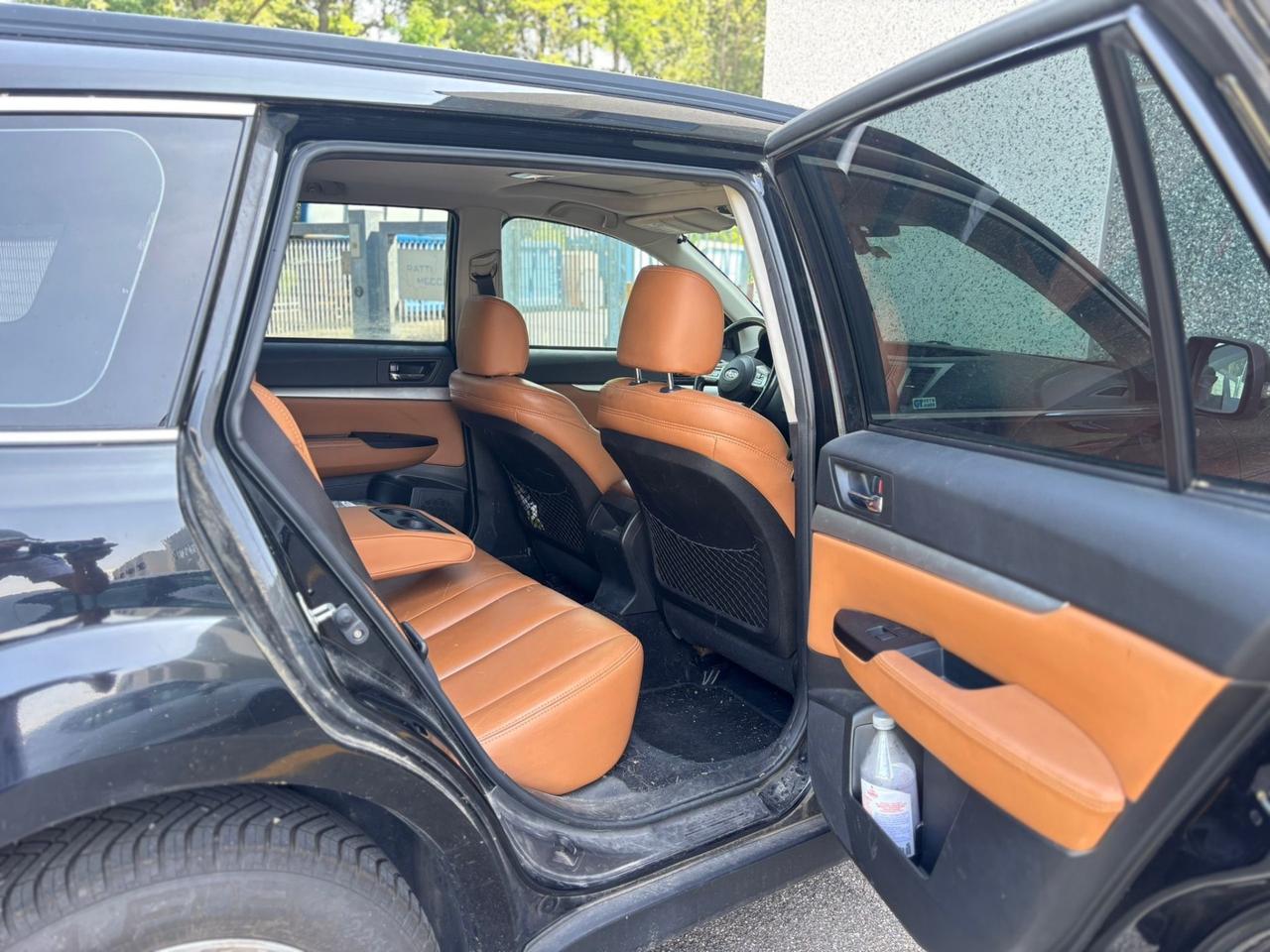 Subaru OUTBACK 2.0D Trend