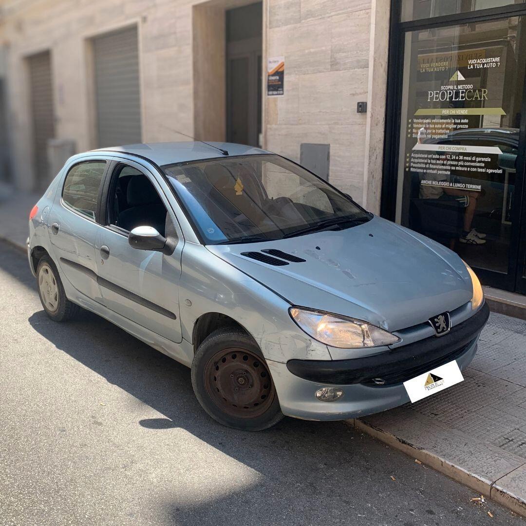 Peugeot 206 **NEOPATENTATI**
