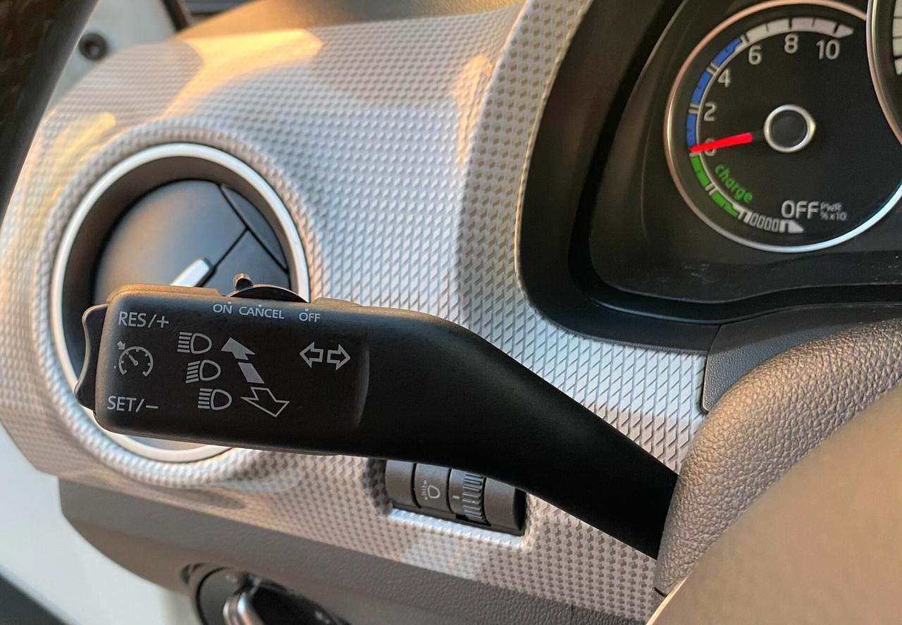 Volkswagen up! 83CV DSG