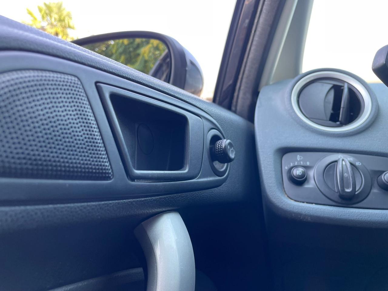 Ford Fiesta 1.4 5 porte Bz.- GPL Titanium IN OTTIME CONDIZIONI