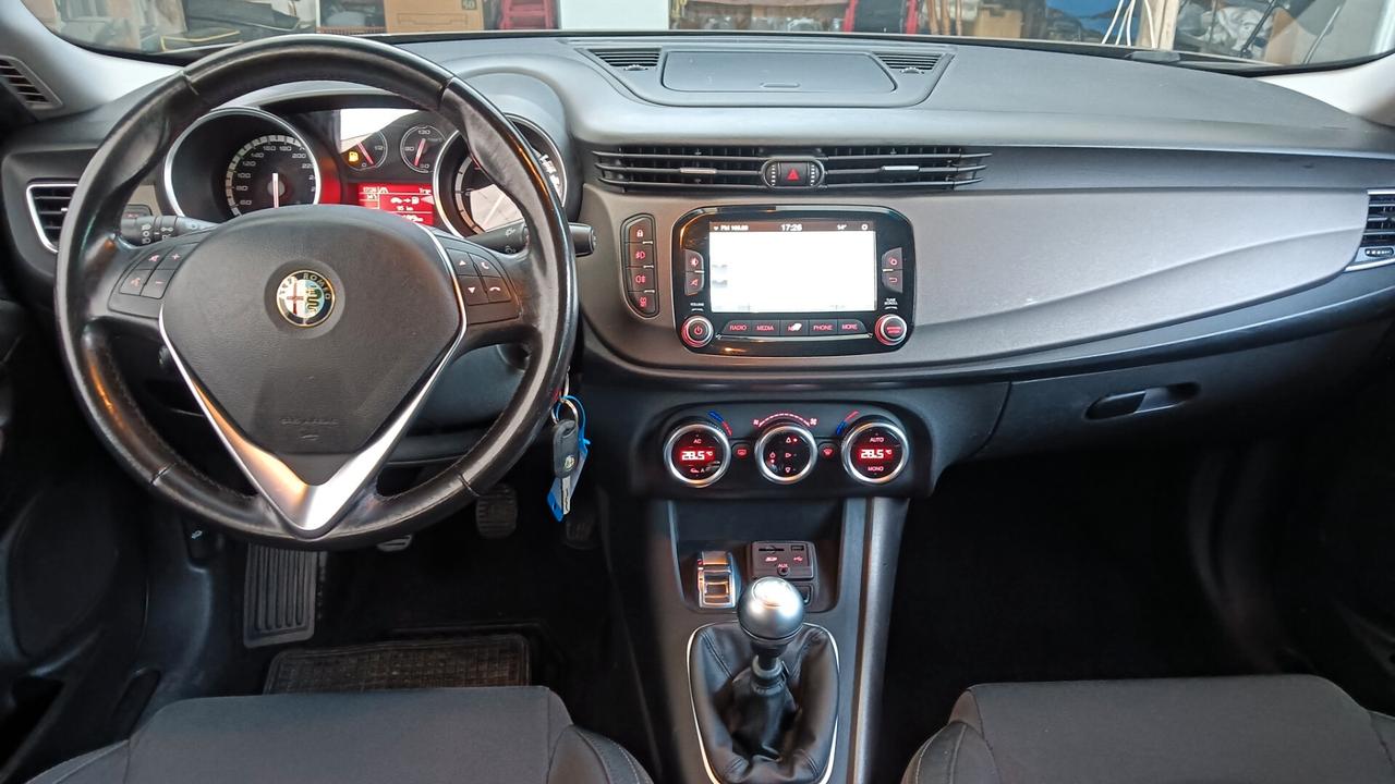 Giulietta 1.6 JTDm-2 105 CV Exclusive full optional