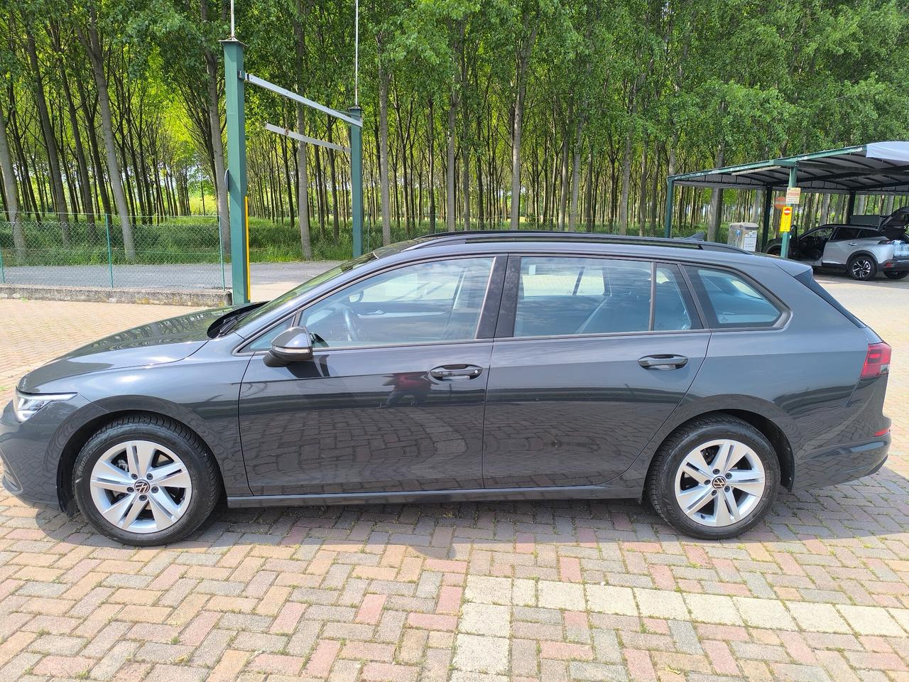 Volkswagen Golf Variant 1.5 eTSI EVO ACT DSG Life