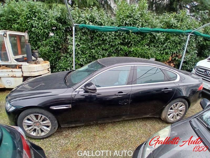 Jaguar XF XF 2.0 D 180 CV aut.